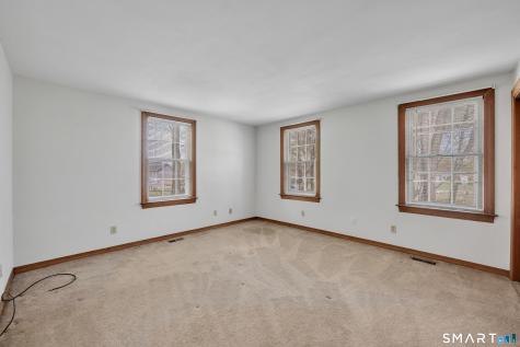 68 Village Street North Haven CT 06473