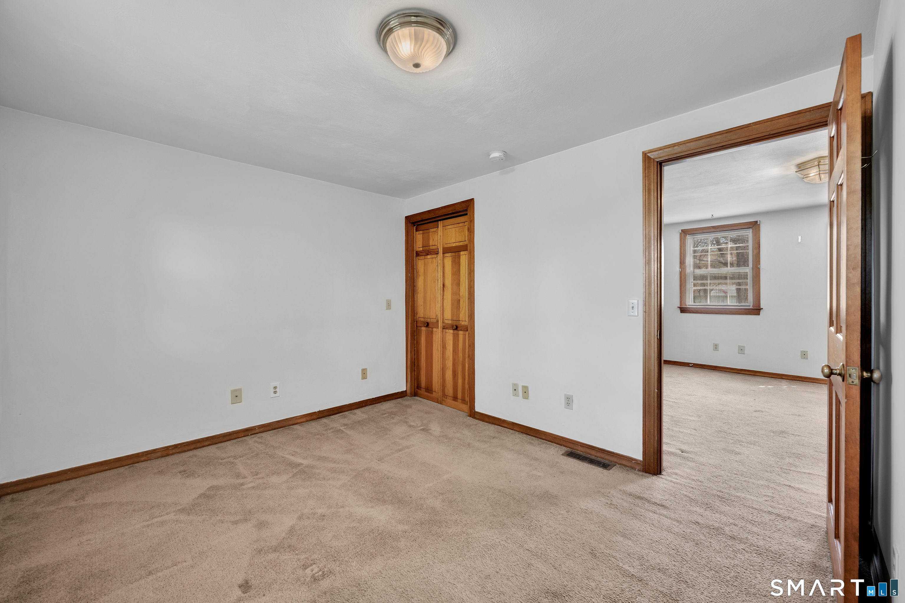 68 Village Street North Haven CT 06473