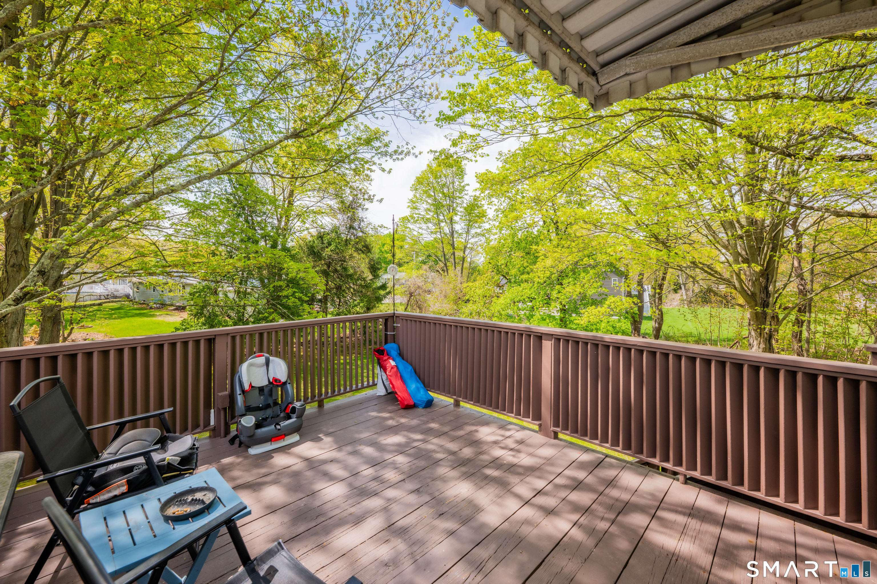 68 Village Street North Haven CT 06473