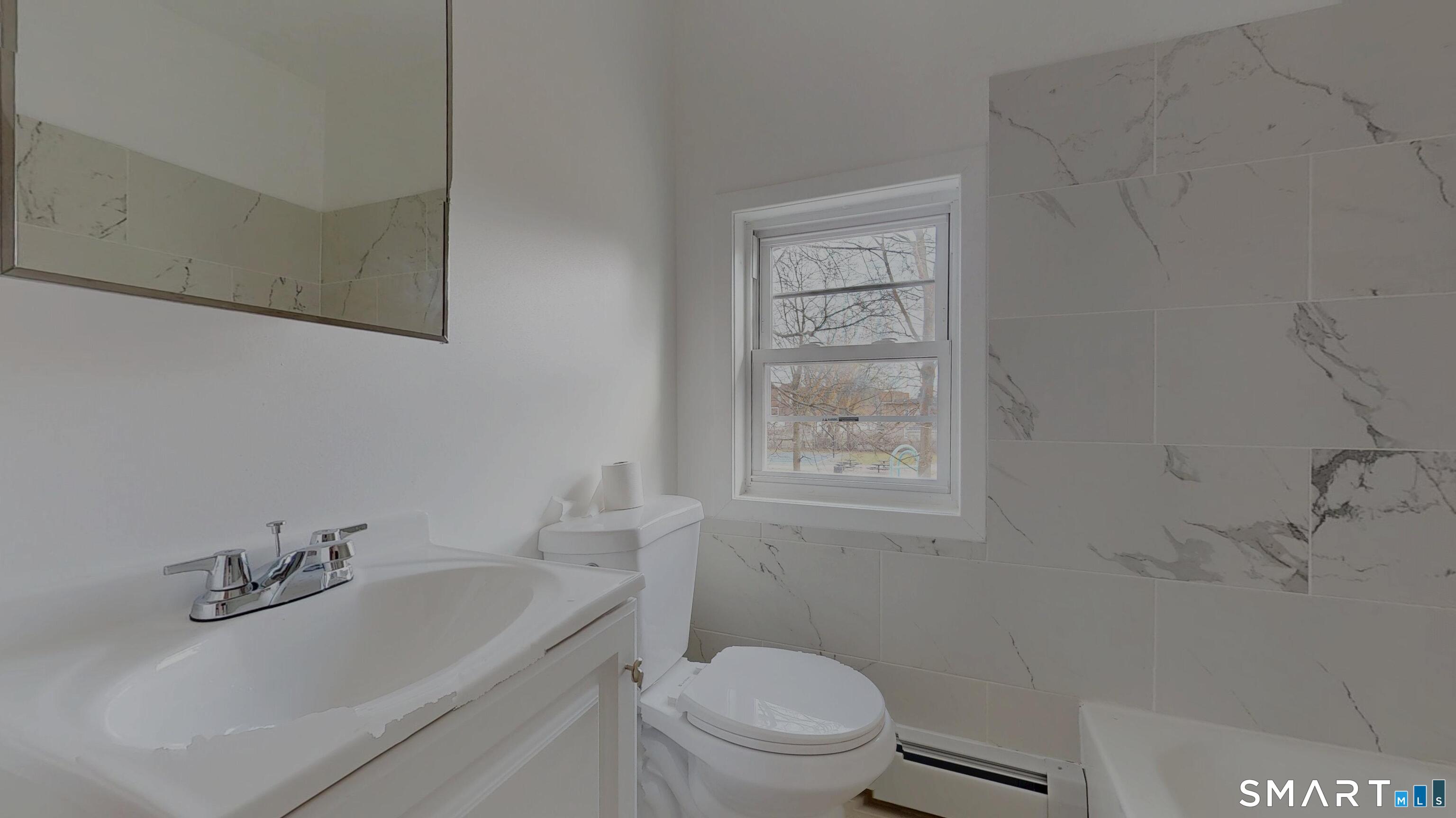 41 Loomis Street Hartford CT 06120
