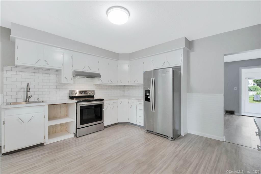 18 Beacon Street Hartford CT 06105