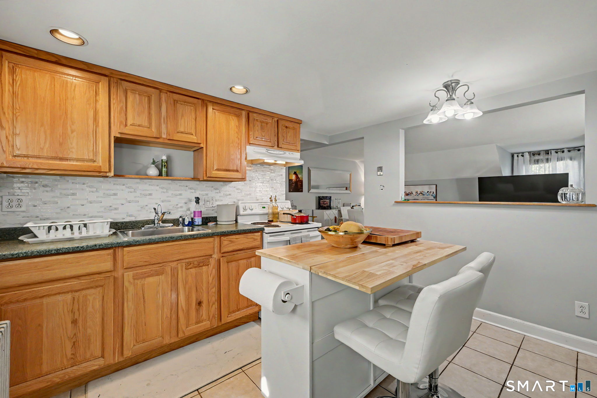179 Seaside Avenue Stamford CT 06902