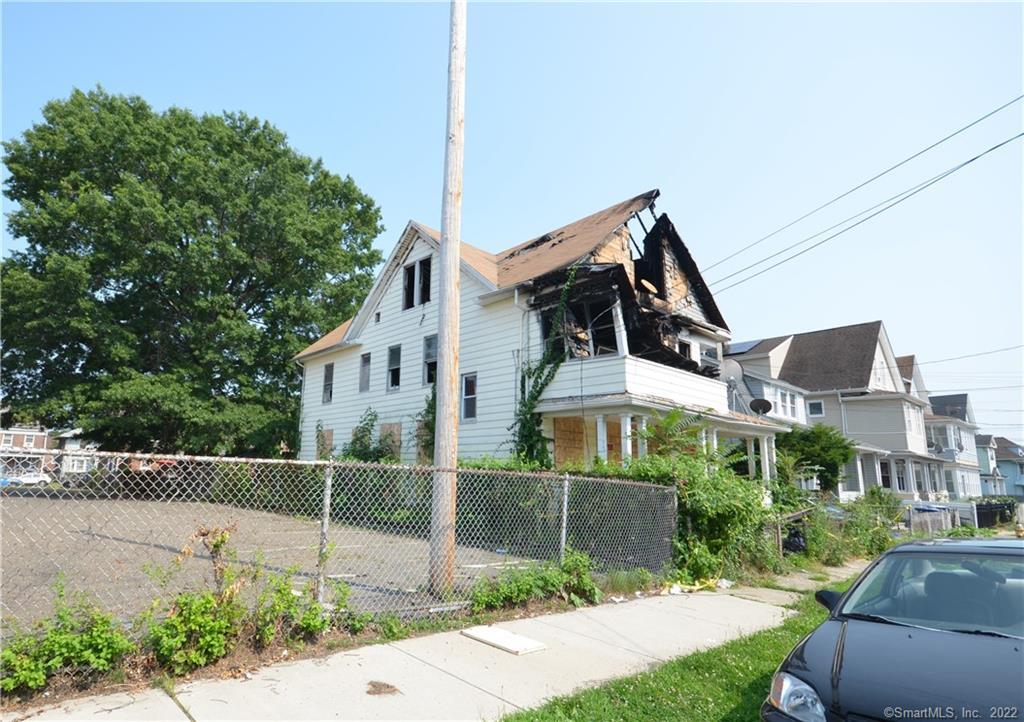 174 Pixlee Place Bridgeport CT 06610