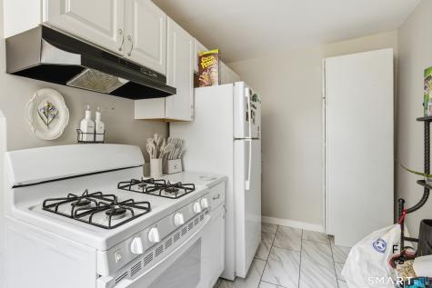 24 Park Terrace Hartford CT 06106