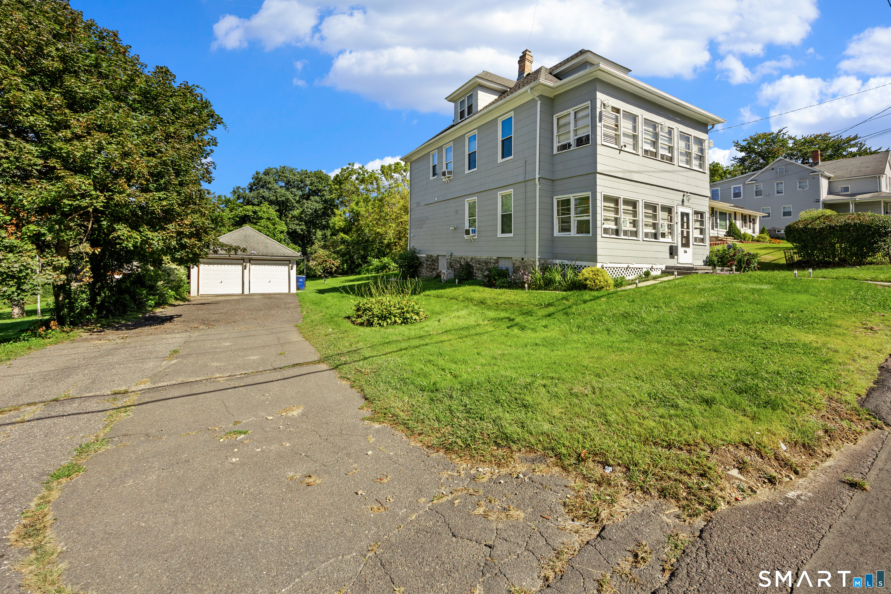 206 Chipman Street Waterbury CT 06708