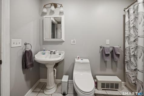 206 Chipman Street Waterbury CT 06708