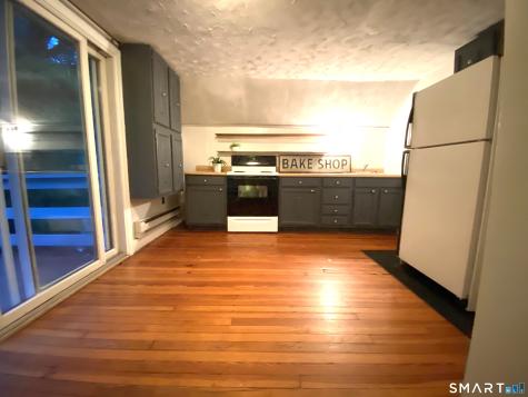 144 Maplewood Avenue West Hartford CT 06119