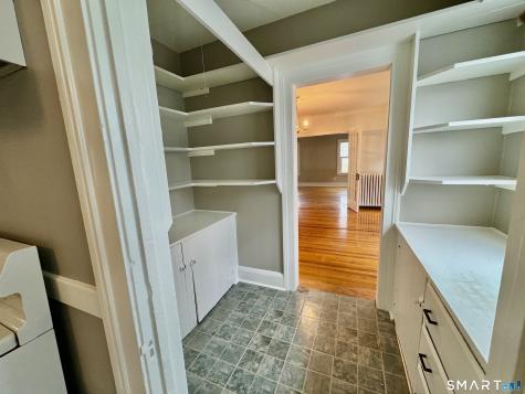 144 Maplewood Avenue West Hartford CT 06119