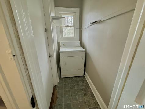 144 Maplewood Avenue West Hartford CT 06119