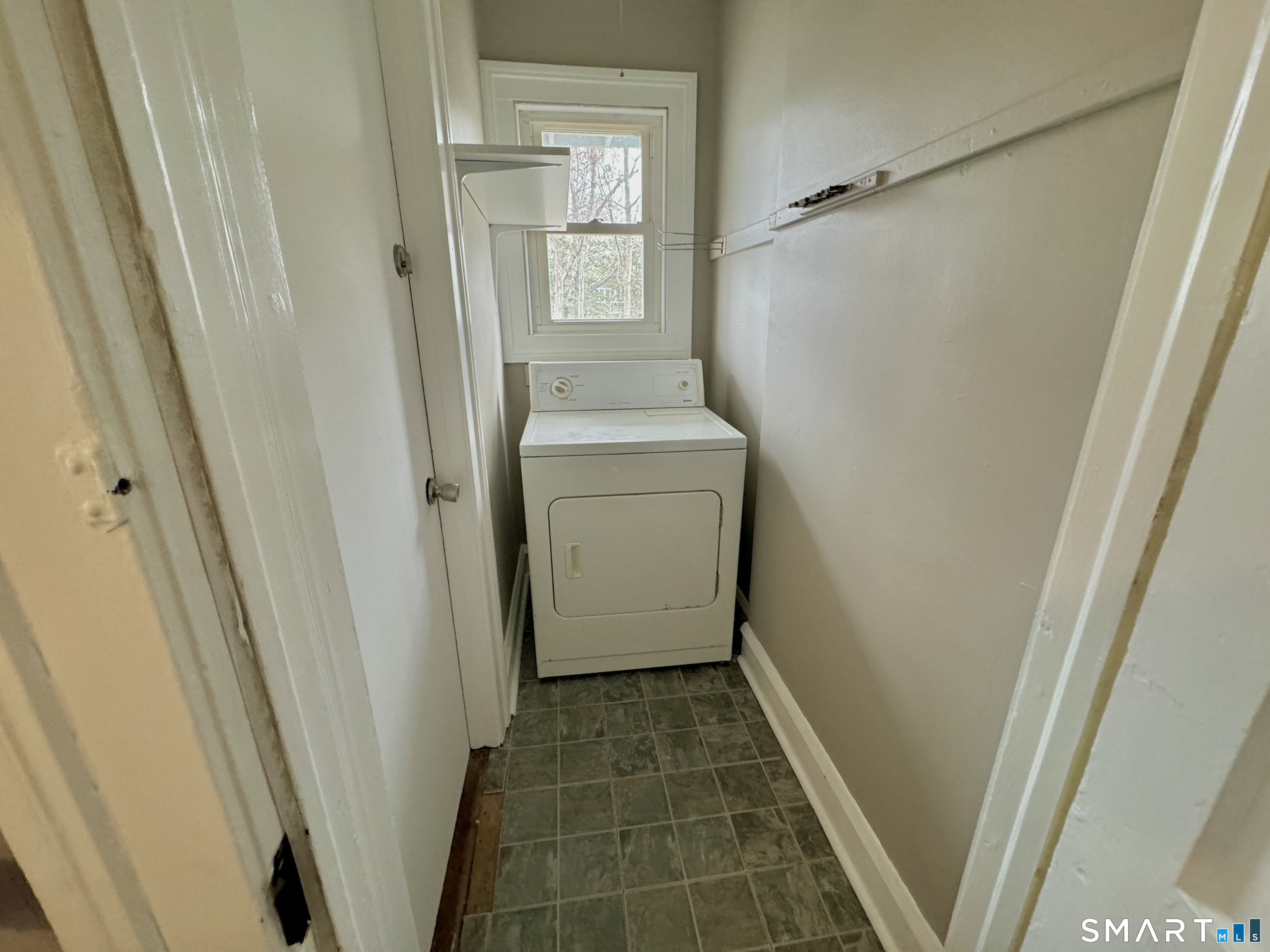 144 Maplewood Avenue West Hartford CT 06119
