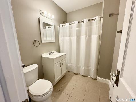 144 Maplewood Avenue West Hartford CT 06119