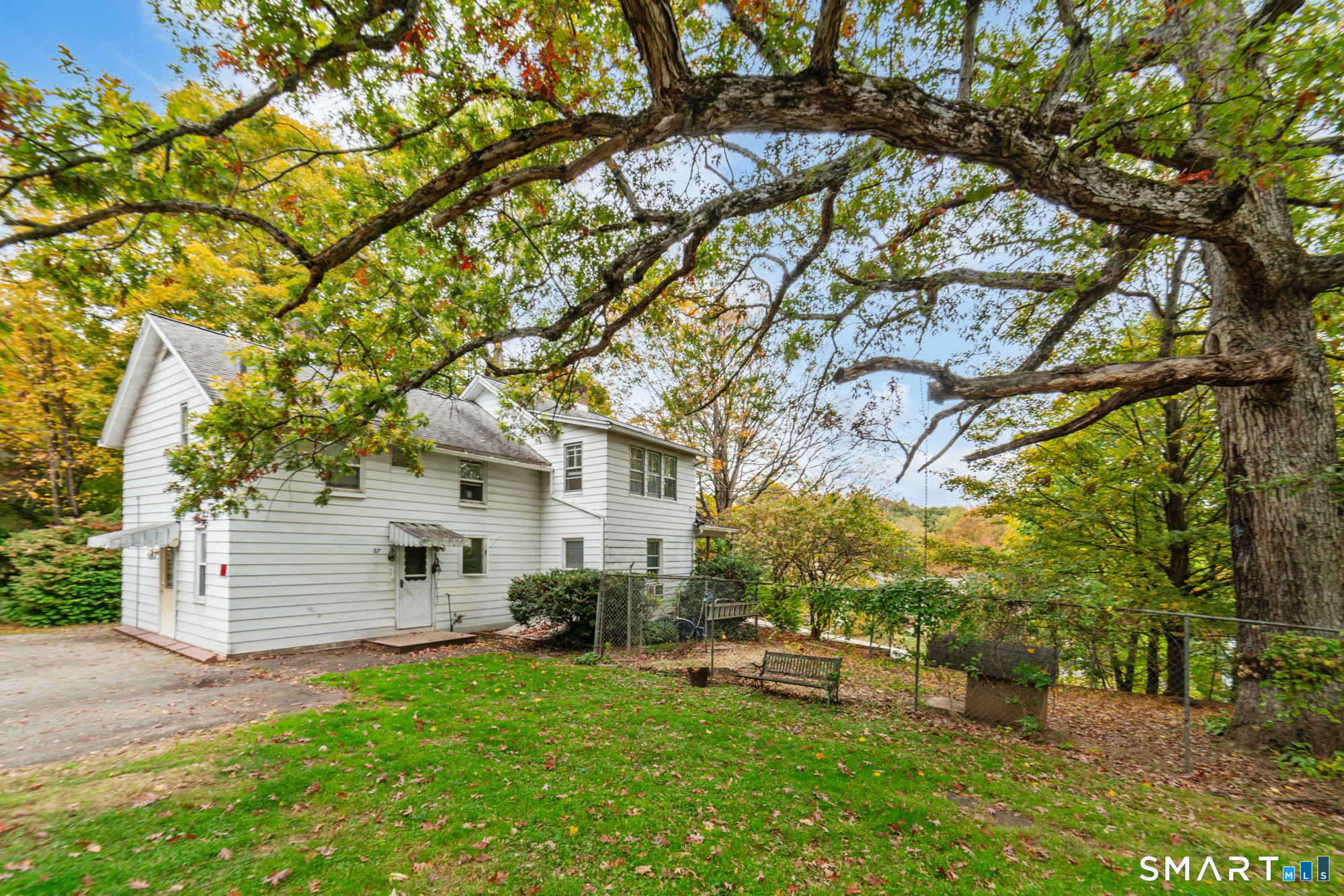 87 Woodruff Avenue Watertown CT 06795