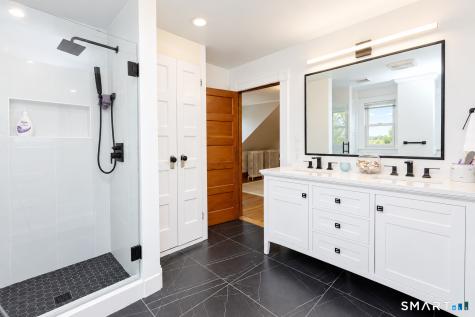 292 Hartford Avenue Wethersfield CT 06109