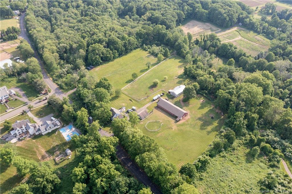1087 Atkins Street Middletown CT 06457