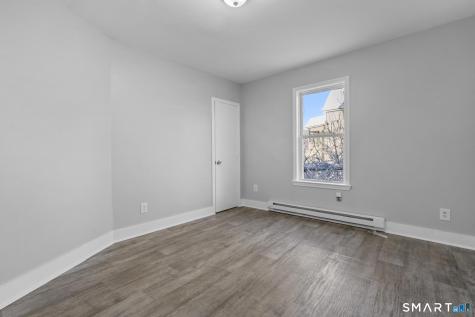 48 Dikeman Street Waterbury CT 06704