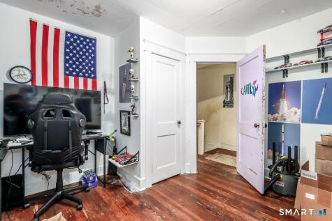 4 Riverview Court New Milford CT 06776