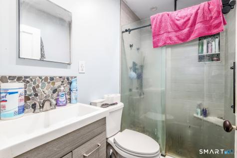 4 Riverview Court New Milford CT 06776