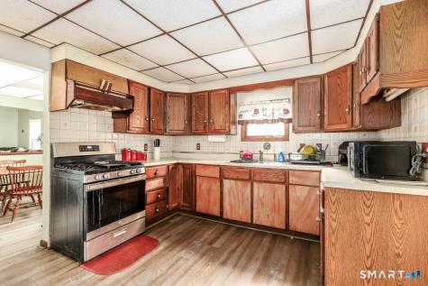 4 Riverview Court New Milford CT 06776