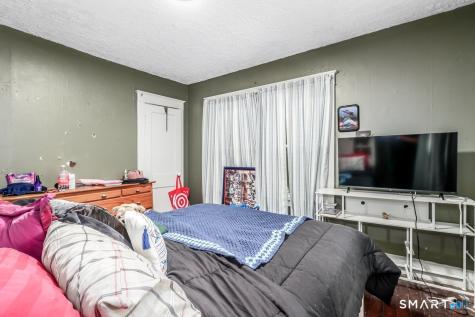 4 Riverview Court New Milford CT 06776