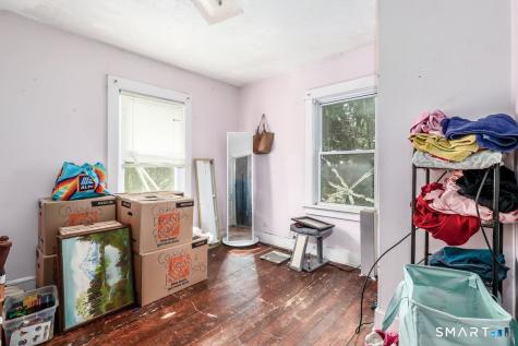 4 Riverview Court New Milford CT 06776