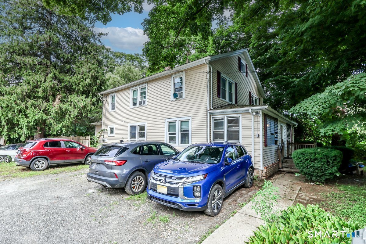 4 Riverview Court New Milford CT 06776