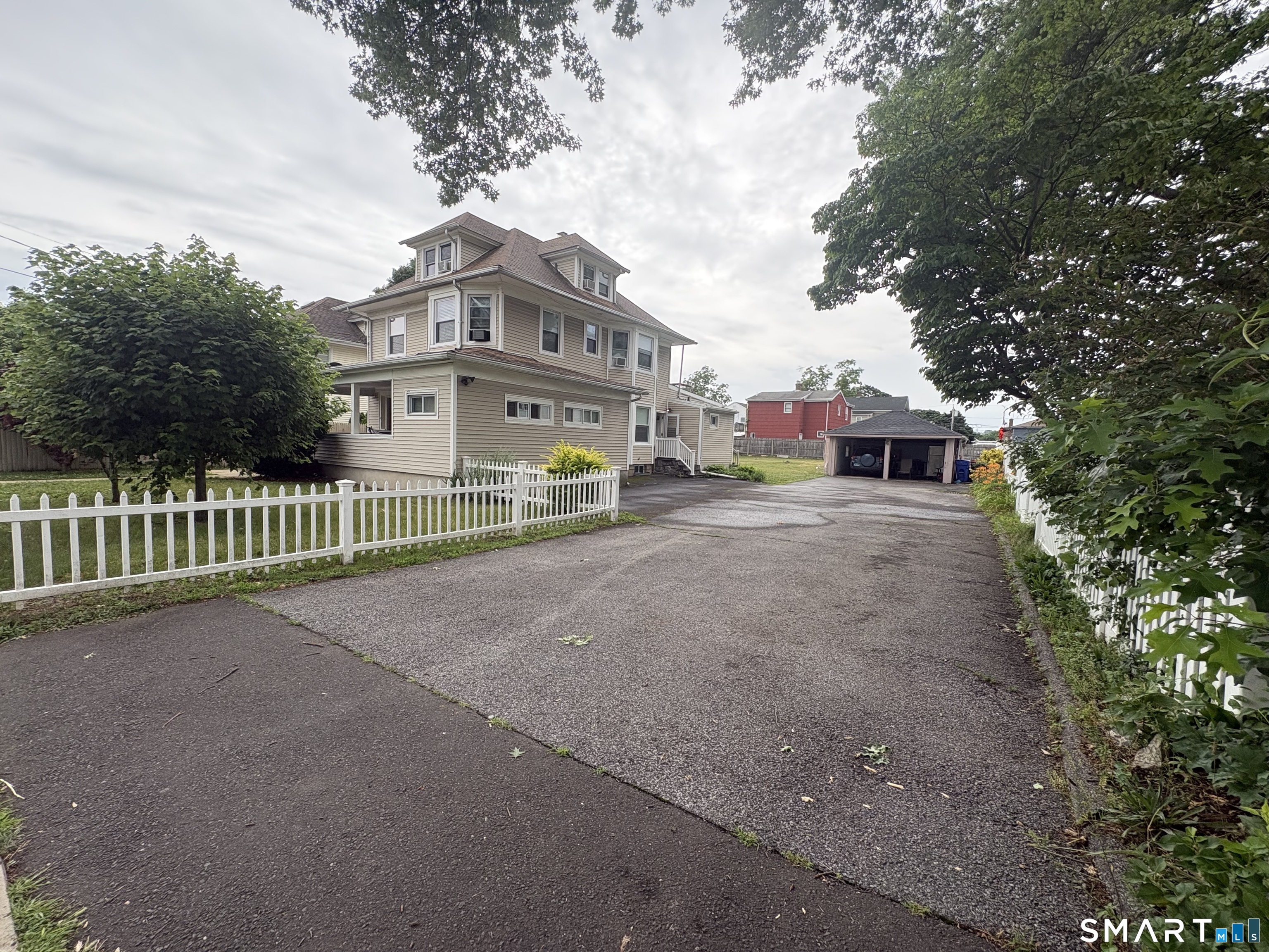 15 Edlie Avenue Norwalk CT 06855