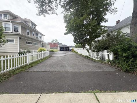 15 Edlie Avenue Norwalk CT 06855