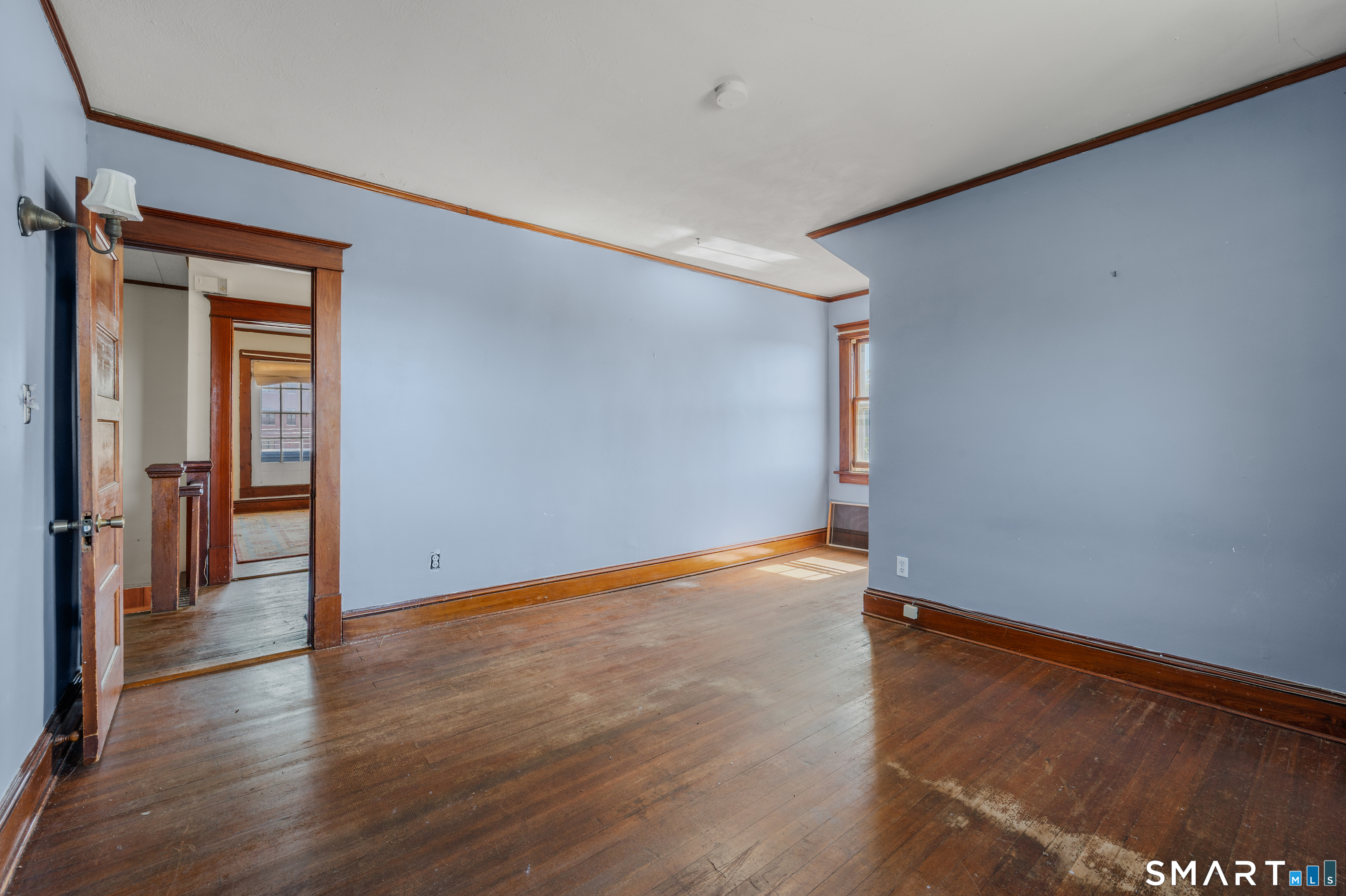 367 Ocean Avenue New London CT 06320