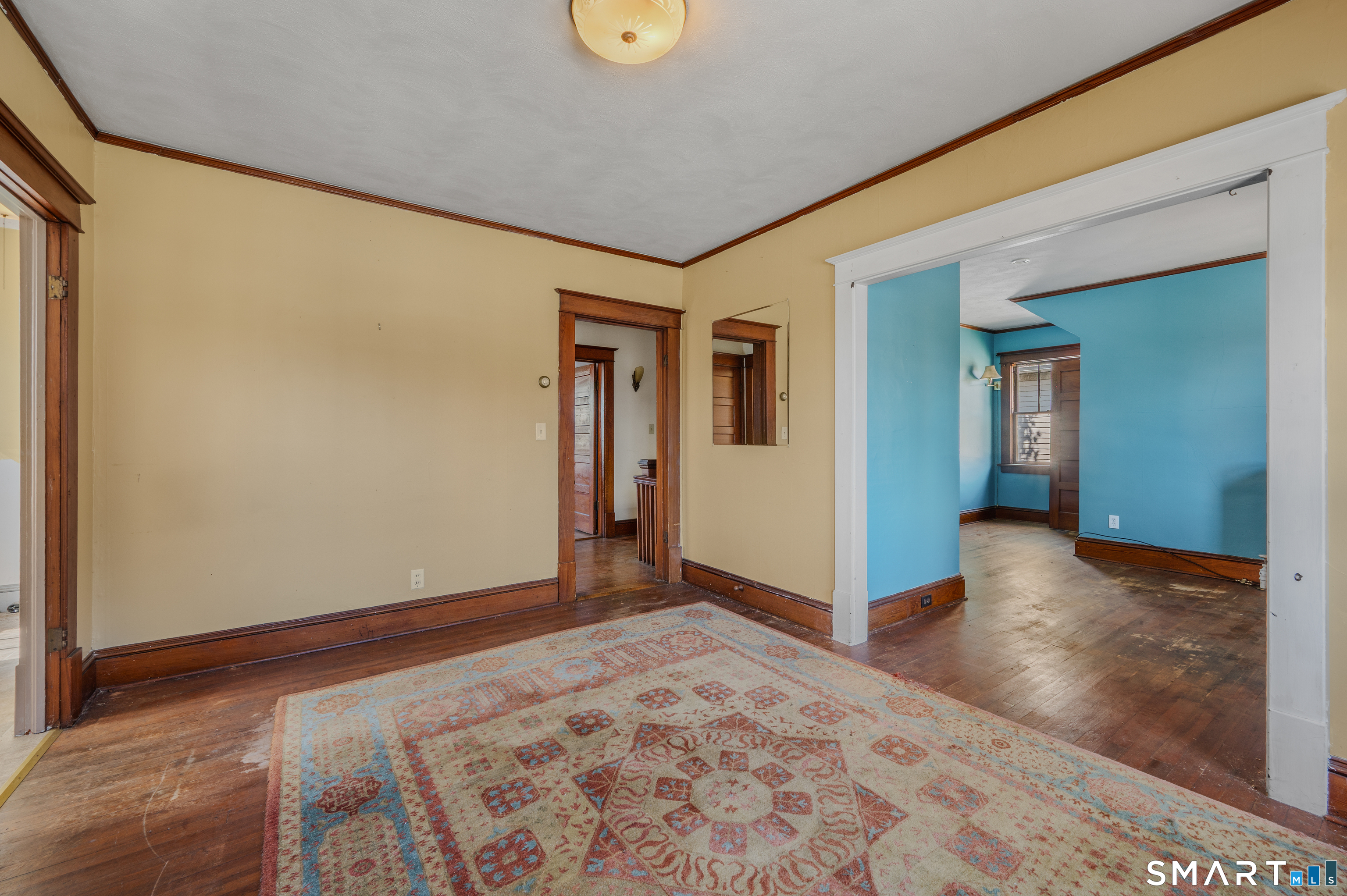 367 Ocean Avenue New London CT 06320