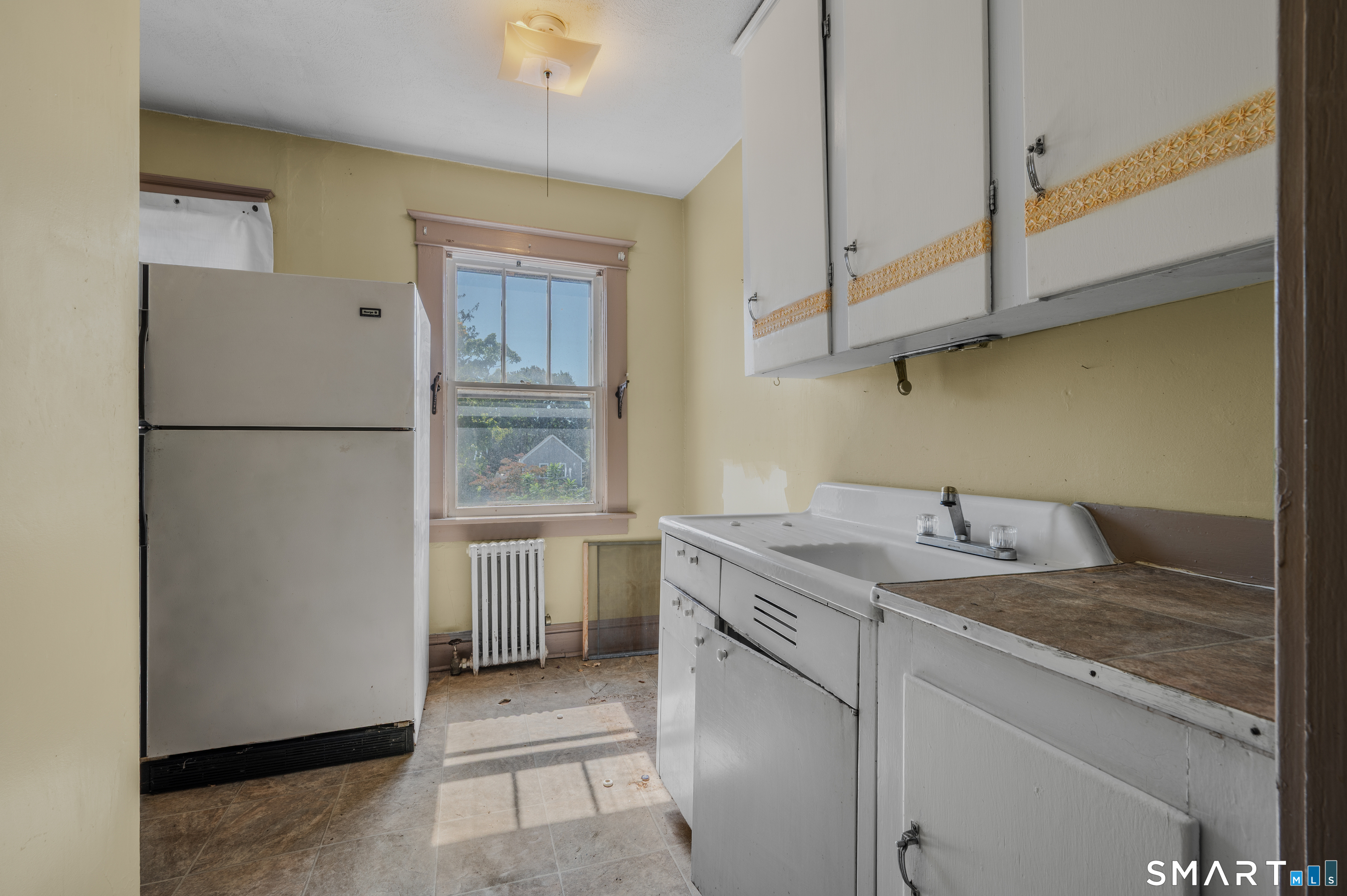 367 Ocean Avenue New London CT 06320