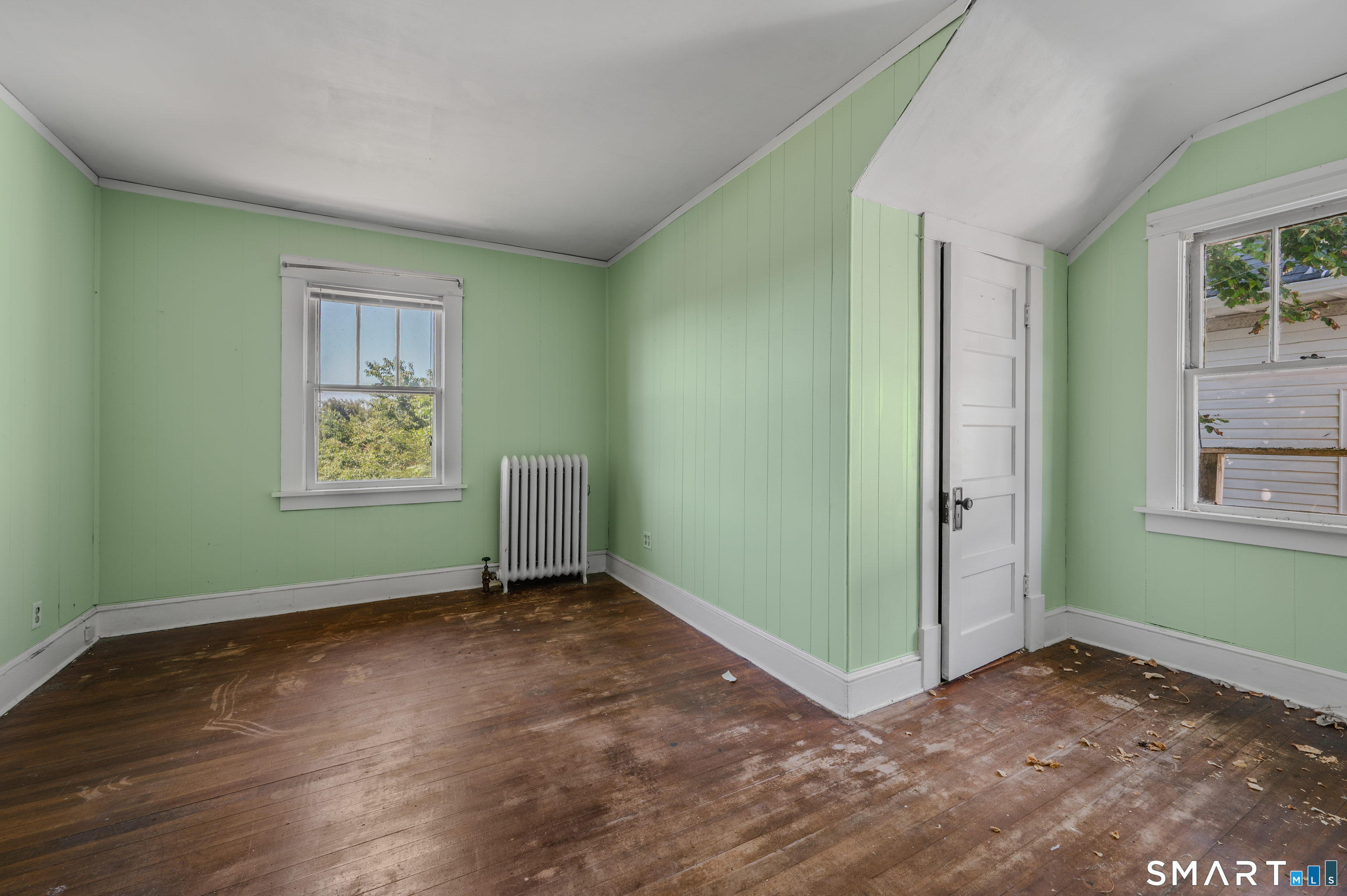 367 Ocean Avenue New London CT 06320