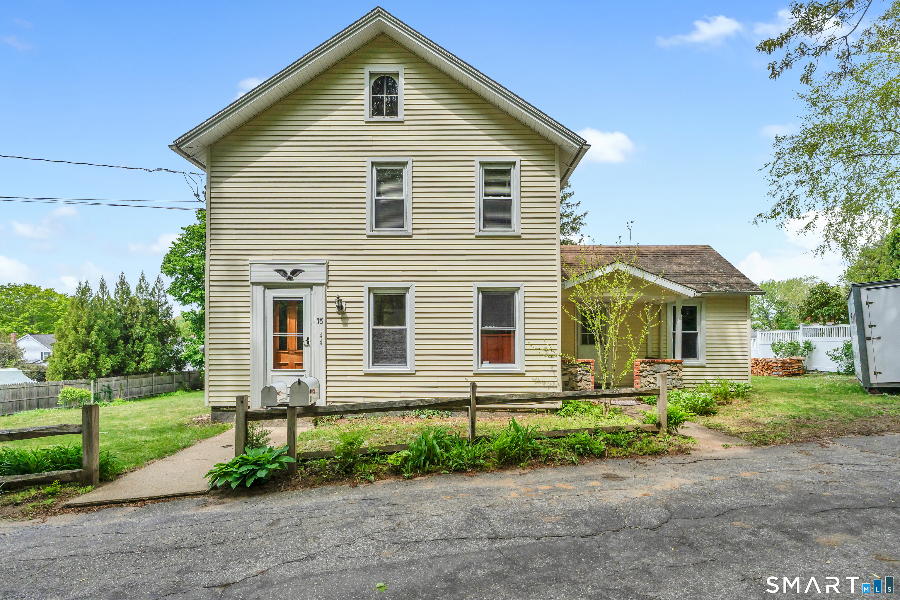 13 Platt Lane Deep River CT 06417