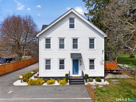 9 School (4 And 6 School Place)(mystic) Street Stonington CT 06355