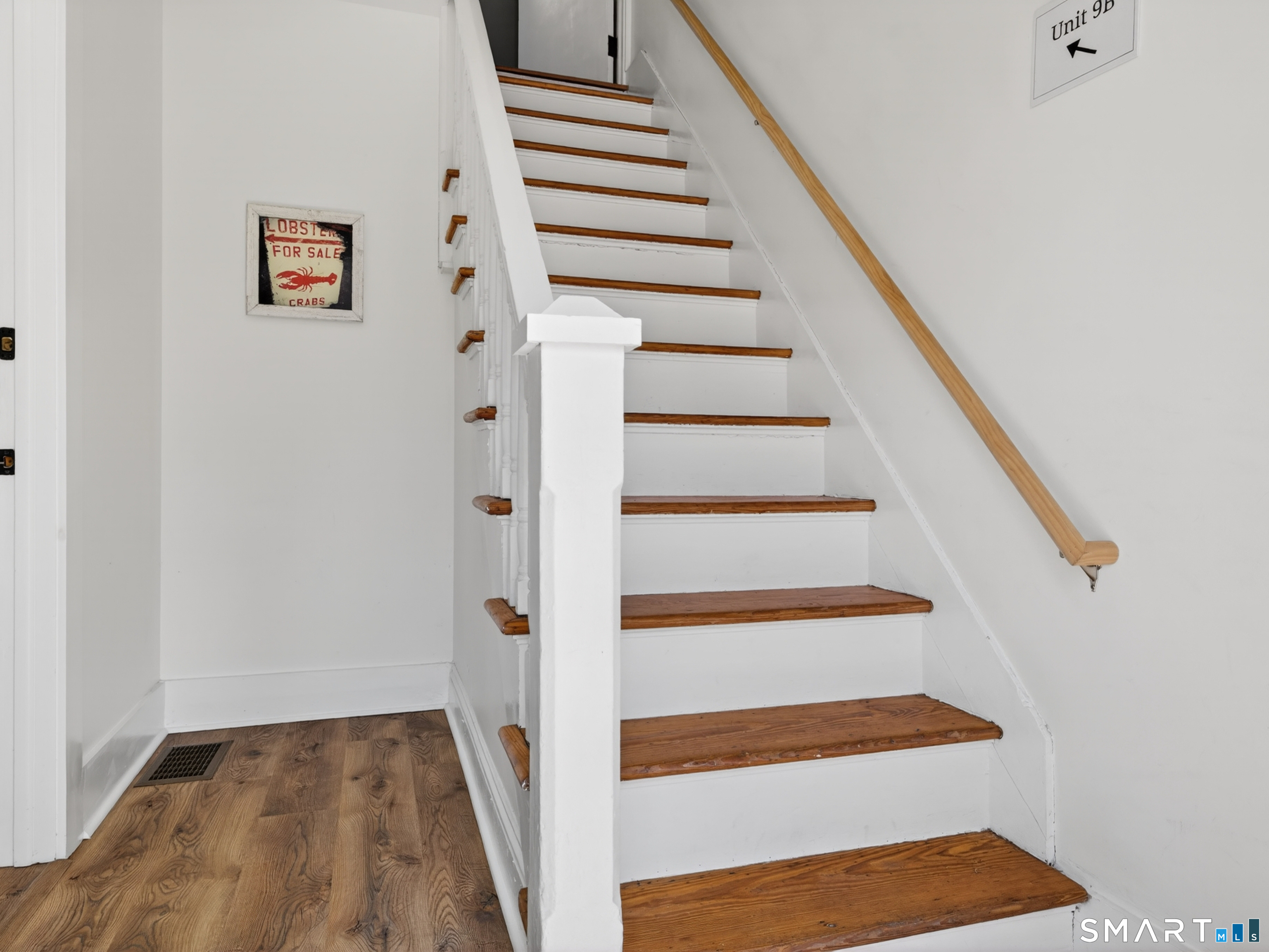 9 School (4 And 6 School Place)(mystic) Street Stonington CT 06355