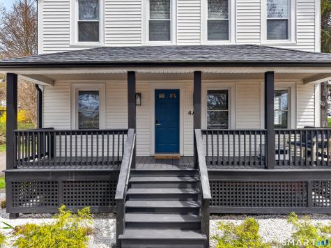 9 School (4 And 6 School Place)(mystic) Street Stonington CT 06355