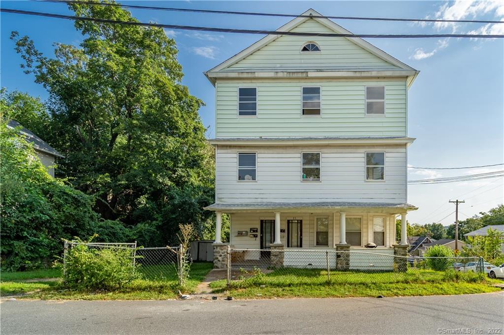 21 Middle Street Waterbury CT 06706