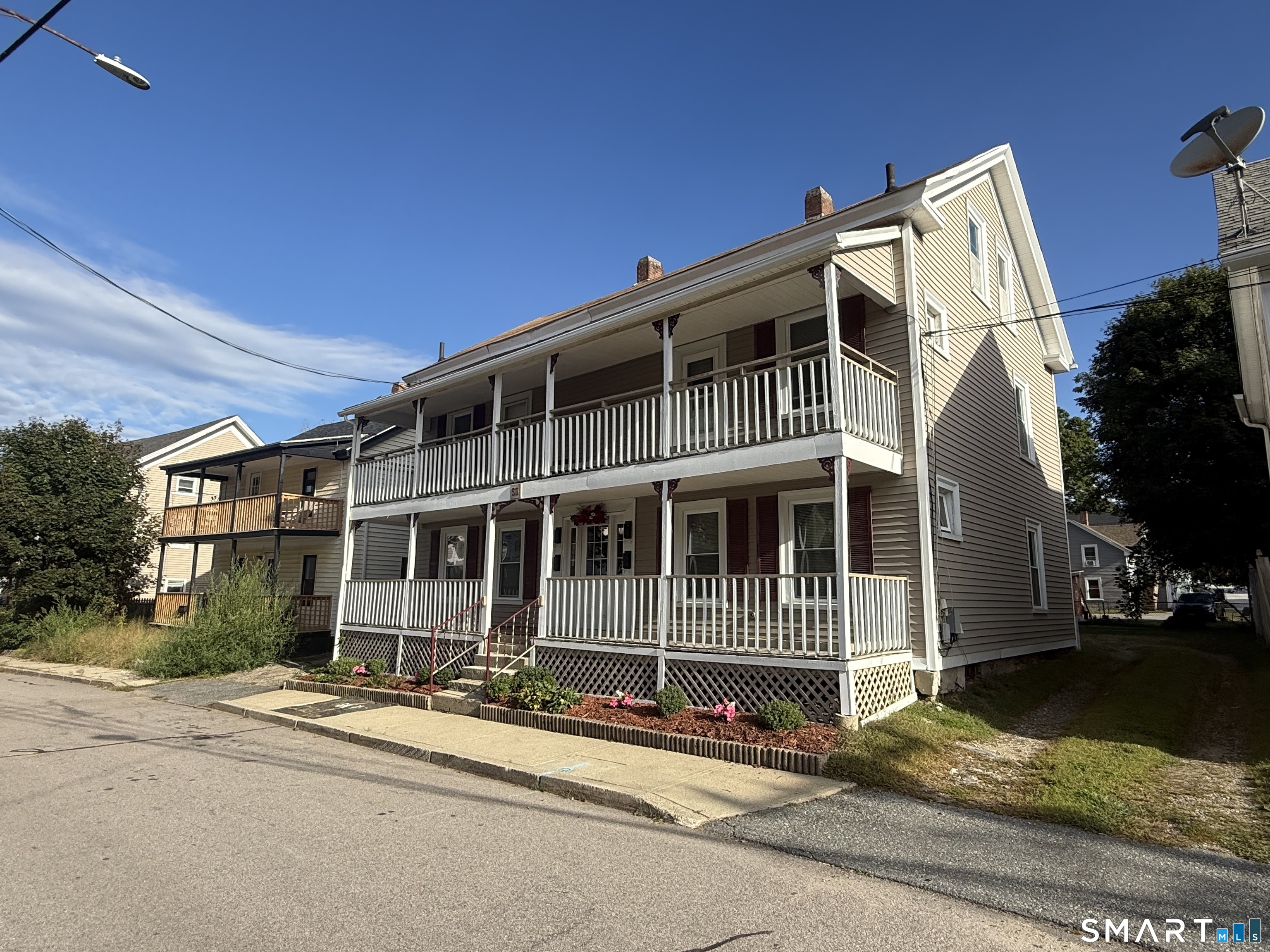 53 Battey Street Putnam CT 06260