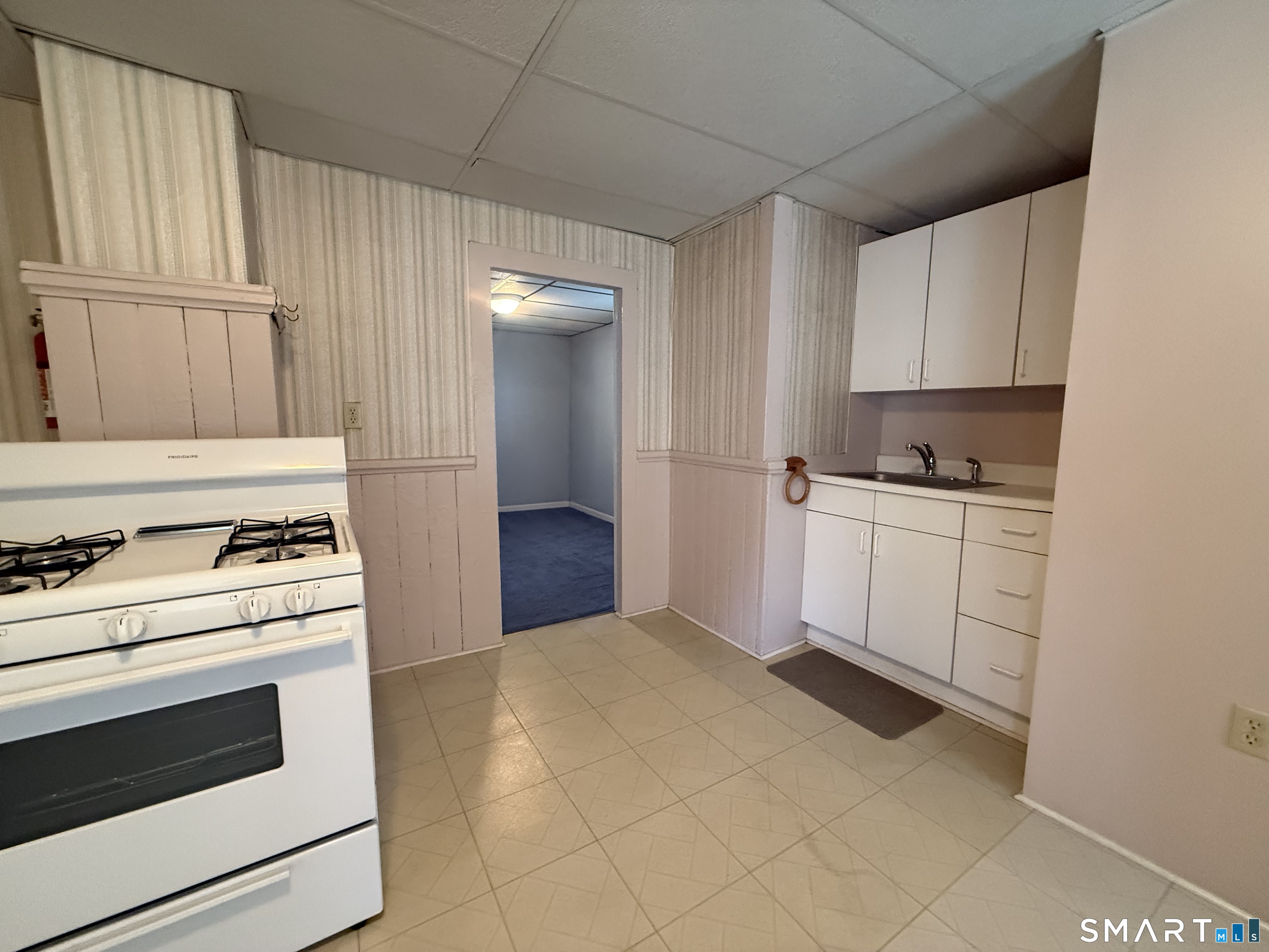53 Battey Street Putnam CT 06260