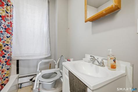14 Gilbert Avenue New Haven CT 06511