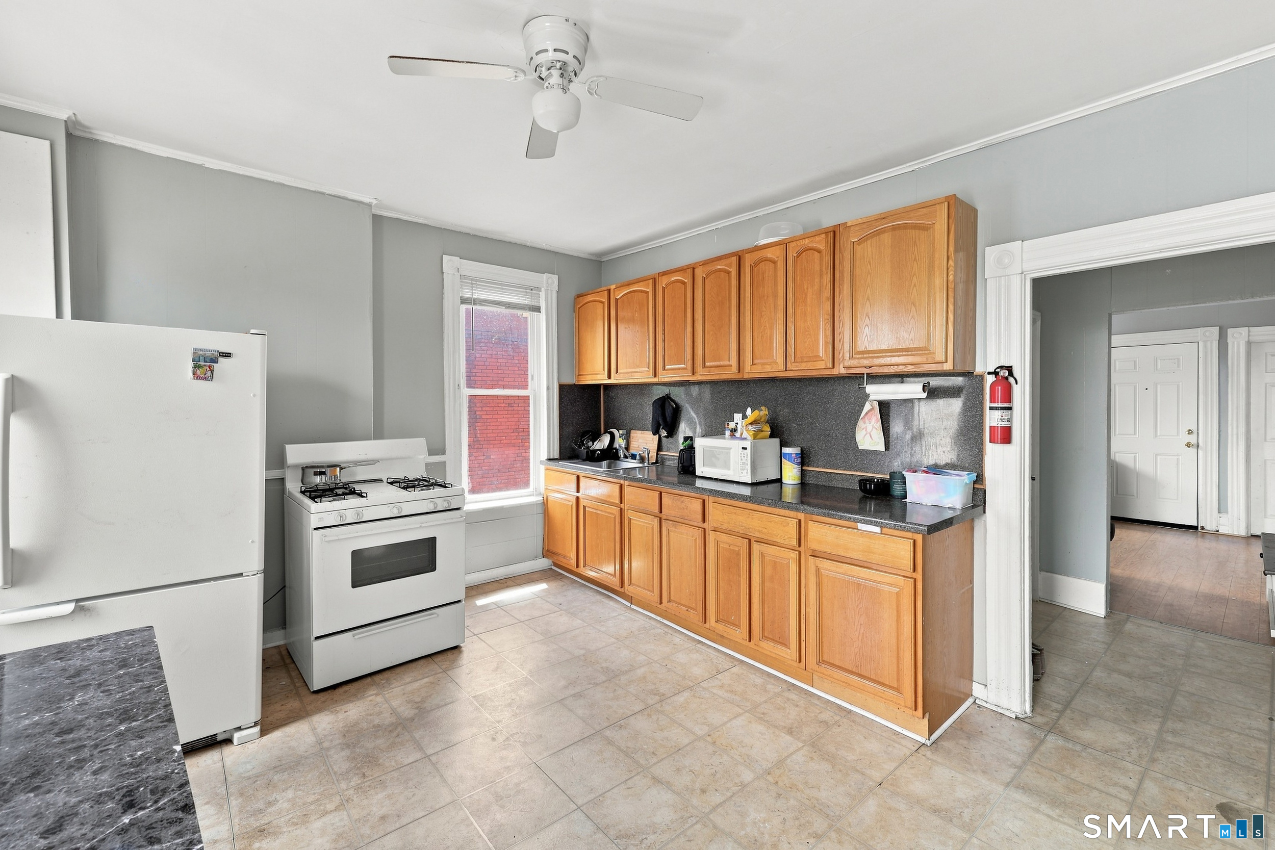 138-140 Putnam Street Hartford CT 06106