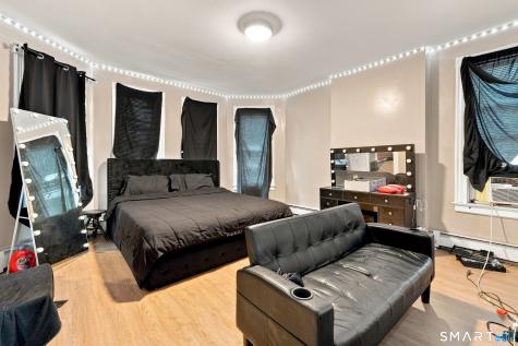 138-140 Putnam Street Hartford CT 06106