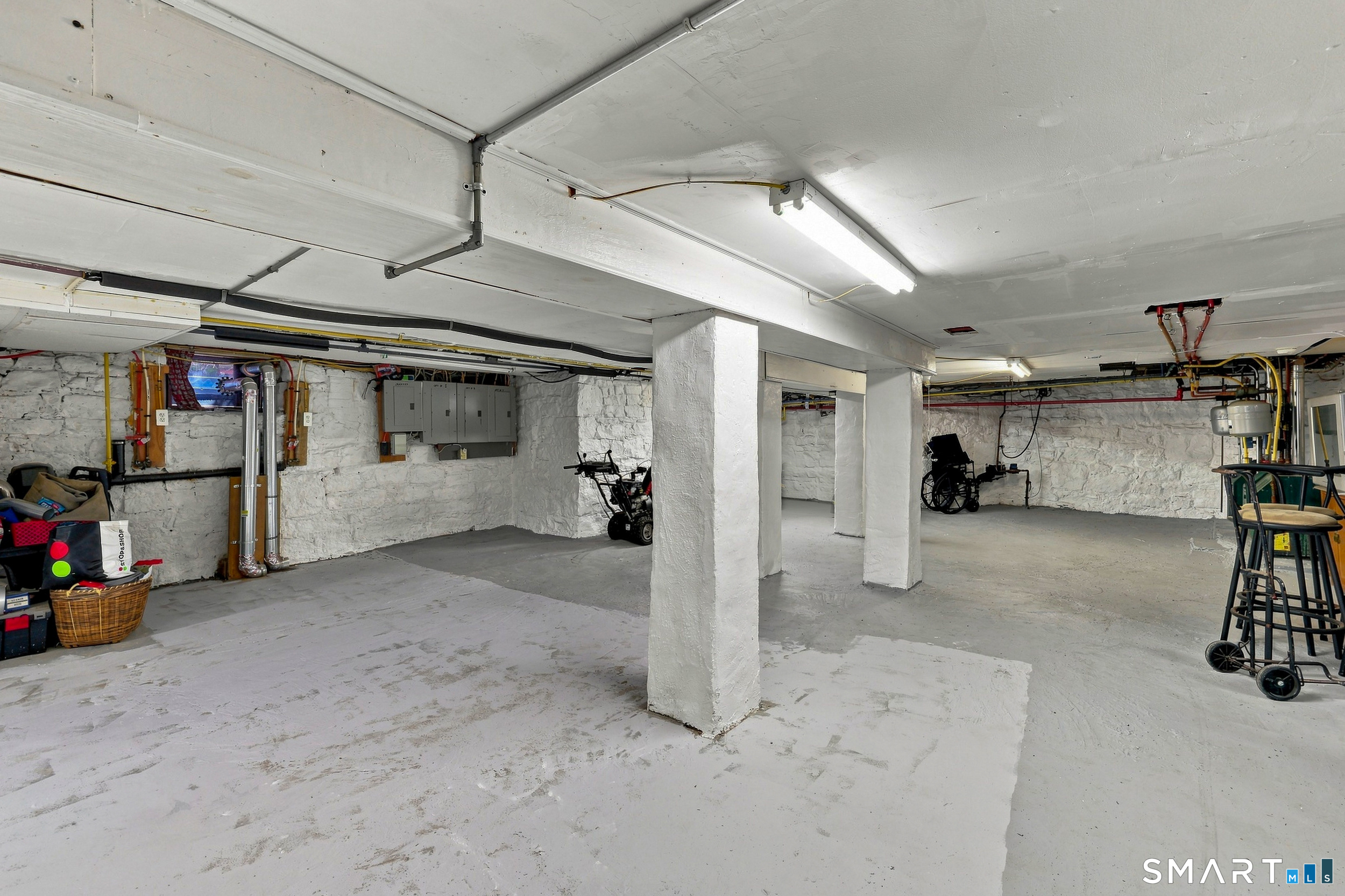 138-140 Putnam Street Hartford CT 06106