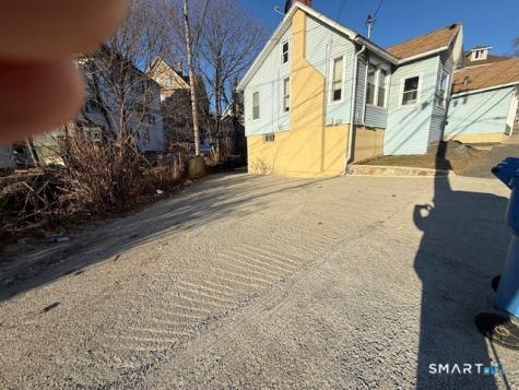 113 Bunker Hill Avenue Waterbury CT 06708