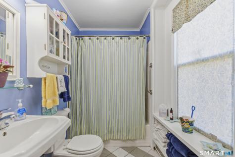 5 South Street Stonington CT 06378