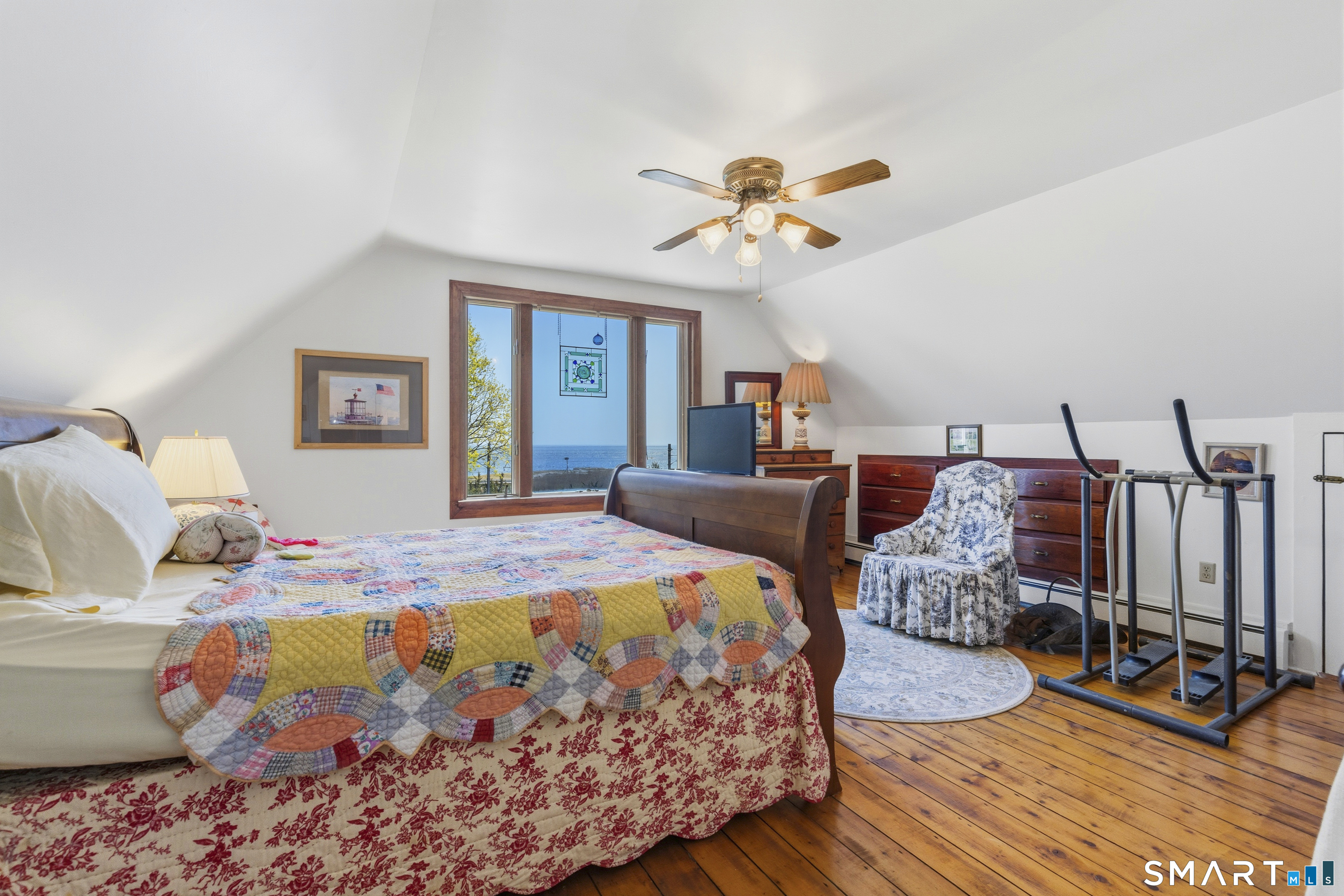 5 South Street Stonington CT 06378