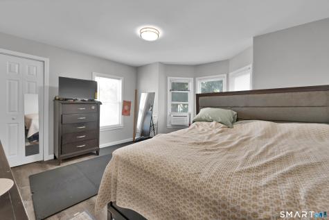 18 Mallory Street Danbury CT 06810