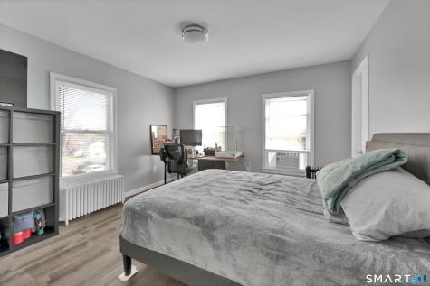 18 Mallory Street Danbury CT 06810