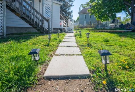 18 Mallory Street Danbury CT 06810