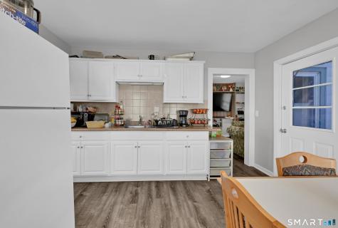 18 Mallory Street Danbury CT 06810