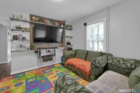 18 Mallory Street Danbury CT 06810